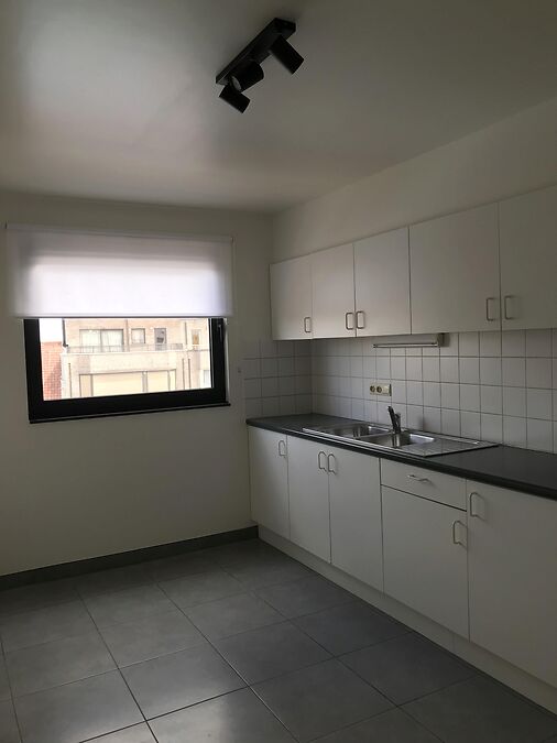 FRIS, RUIM APPARTEMENT